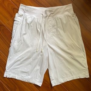 LULULEMON T.H.E. Short 9” Liner